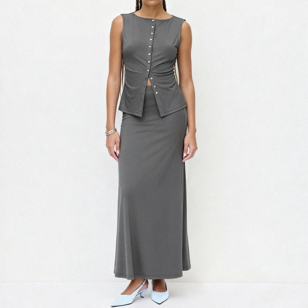 🟠NWT CIDER Boat Neck Ruched Tank Top & Maxi Skirt Set in Gray